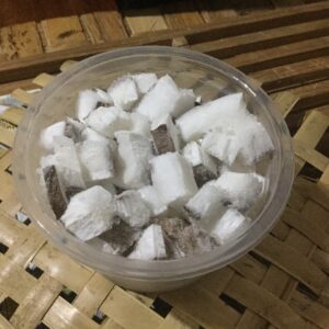 Coco seco em quadradinhos congelado (120g)