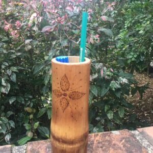 Porta-lápis de bambu decorado (tipo 2)